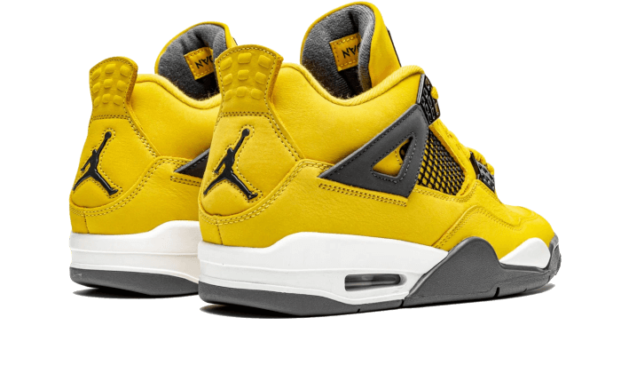 Air Jordan 4 Retro Tour Yellow (Lightning) USED